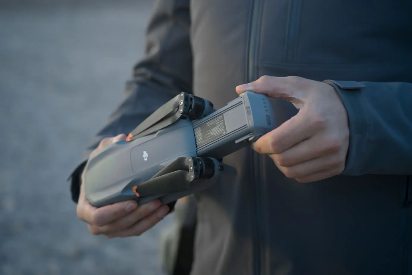 باتری و زمان پرواز Air 3s در مقابل Air 3